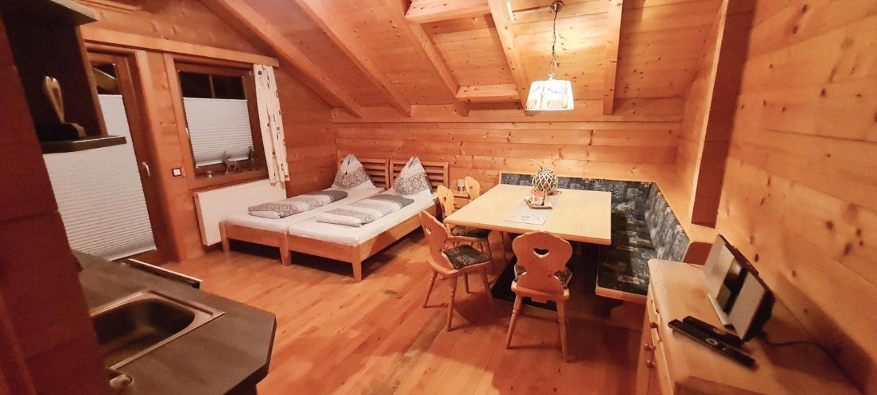 Appartement Gugganig Flattach Δωμάτιο φωτογραφία